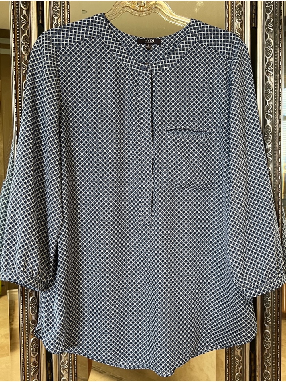 NYDJ Navy & White Geometric Blouse - Sz L